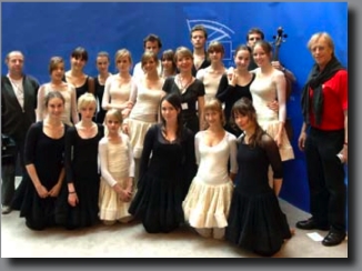 Le Carré d'Art, dance school in Strasbourg - Nu-pieds sur les routes de l'Europe - portes ouvertures du Parlement européen de Strasbourg et de Bruxelles - image22