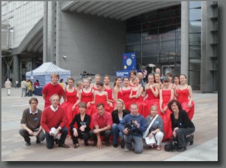 Le Carré d'Art, dance school in Strasbourg - Nu-pieds sur les routes de l'Europe - portes ouvertures du Parlement européen de Strasbourg et de Bruxelles - image20