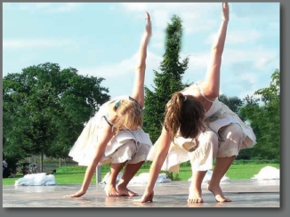 Le Carré d'Art, école de danse à Strasbourg - un signe au Rhin - image 1