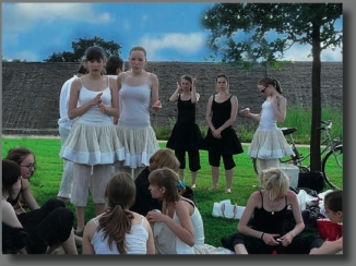 Le Carré d'Art, école de danse à Strasbourg - un signe au Rhin - image 2